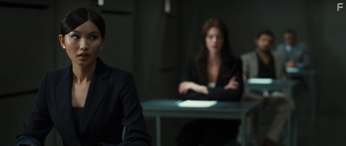 Gemma Chan in Экзамен (2009)