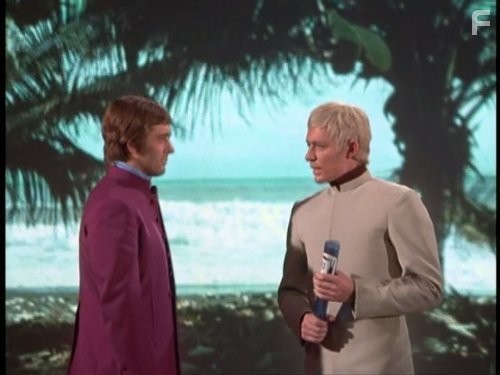 Ed Bishop in Н.Л.О. (1970)