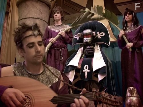 Robert Moloney in K9 (2009)