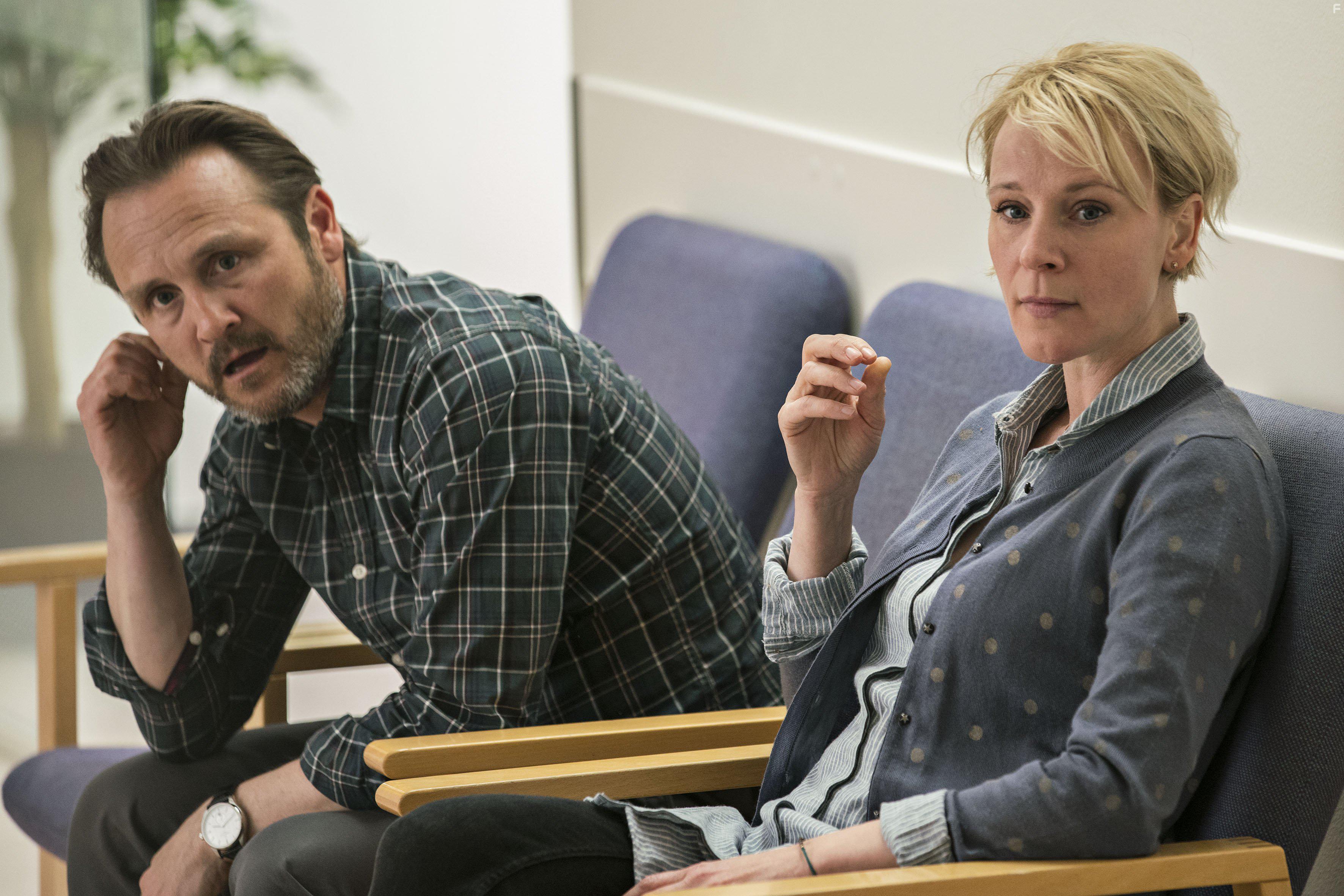 Iben Hjejle and Lars Ranthe in Dicte (2012)