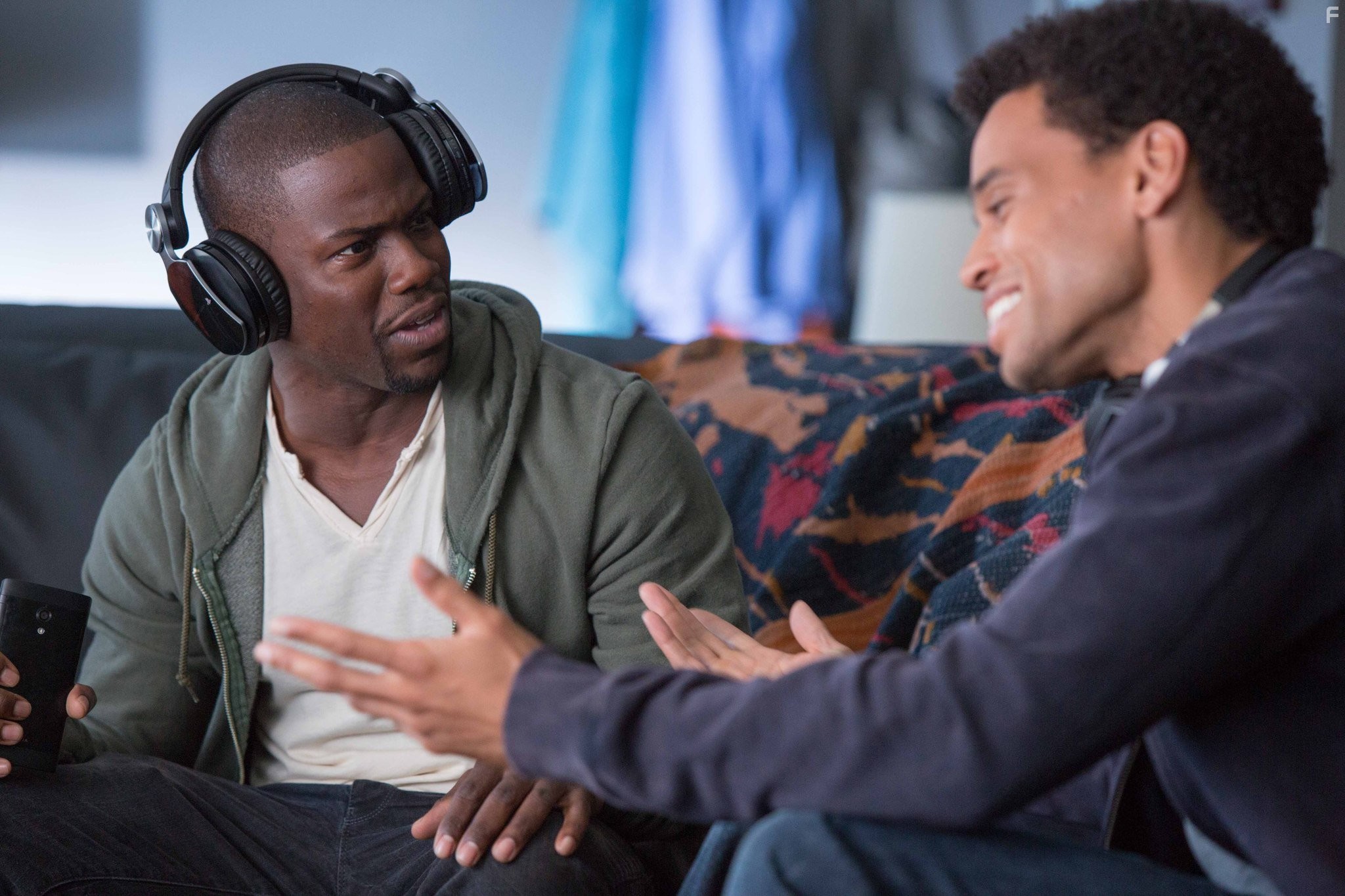 Kevin Hart and Michael Ealy in Чтo случилось прошлой ночью (2014)