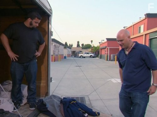 Storage Hunters (2011)