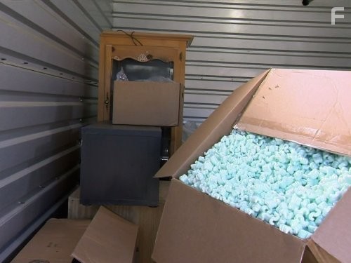 Storage Hunters (2011)