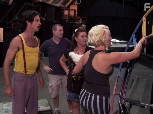 Storage Hunters (2011)