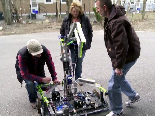 Storage Hunters (2011)