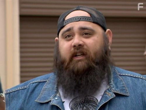 Storage Hunters (2011)