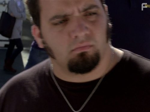 Storage Hunters (2011)