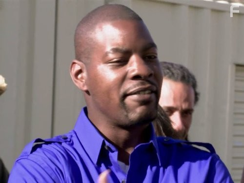 Storage Hunters (2011)