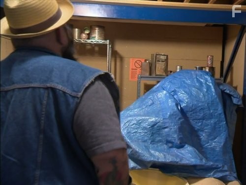 Storage Hunters (2011)