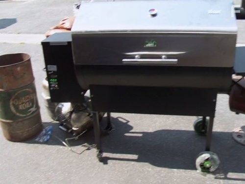 Storage Hunters (2011)