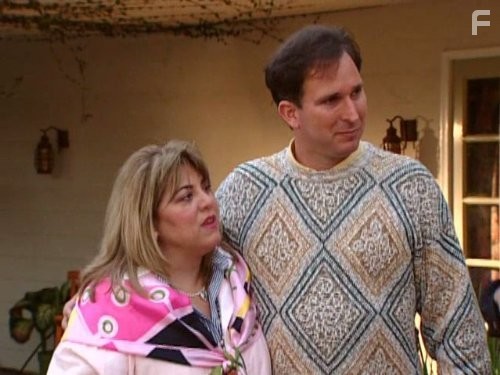 Wayne Federman and Lucy Webb in Умерь свой энтузиазм (2000)