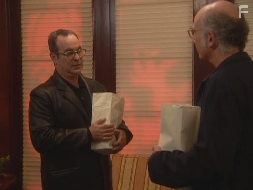 Larry David and Allan Wasserman in Умерь свой энтузиазм (2000)