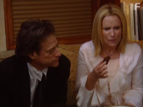 Richard Lewis in Умерь свой энтузиазм (2000)