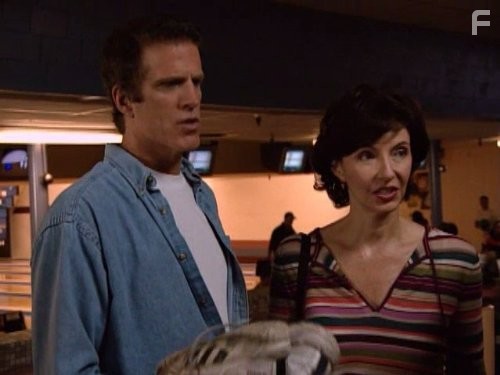 Ted Danson and Mary Steenburgen in Умерь свой энтузиазм (2000)