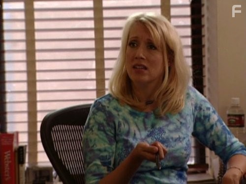 Antoinette Spolar in Умерь свой энтузиазм (2000)