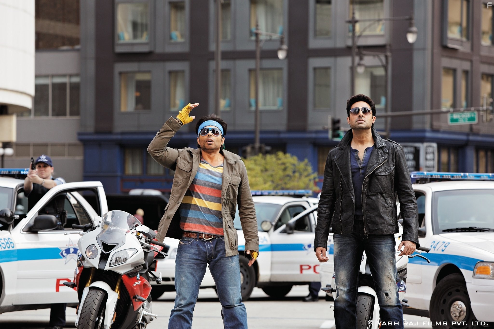 Abhishek Bachchan and Uday Chopra in Байкеры: 3 (2013)