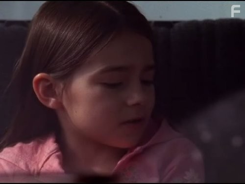 Ariel Gade in Нашествие (2005)