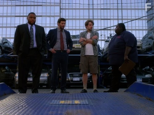 Jeremy Sisto and Anthony Anderson in Закон и порядок (1990)