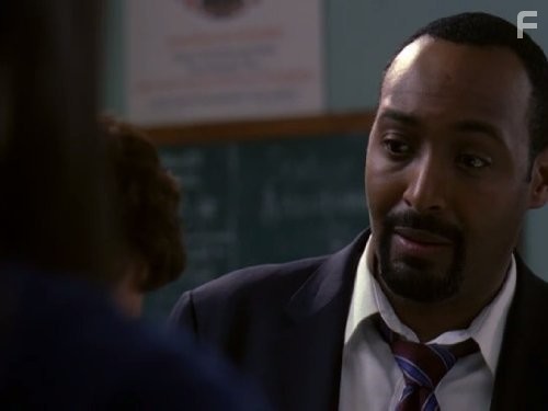 Jesse L. Martin in Закон и порядок (1990)