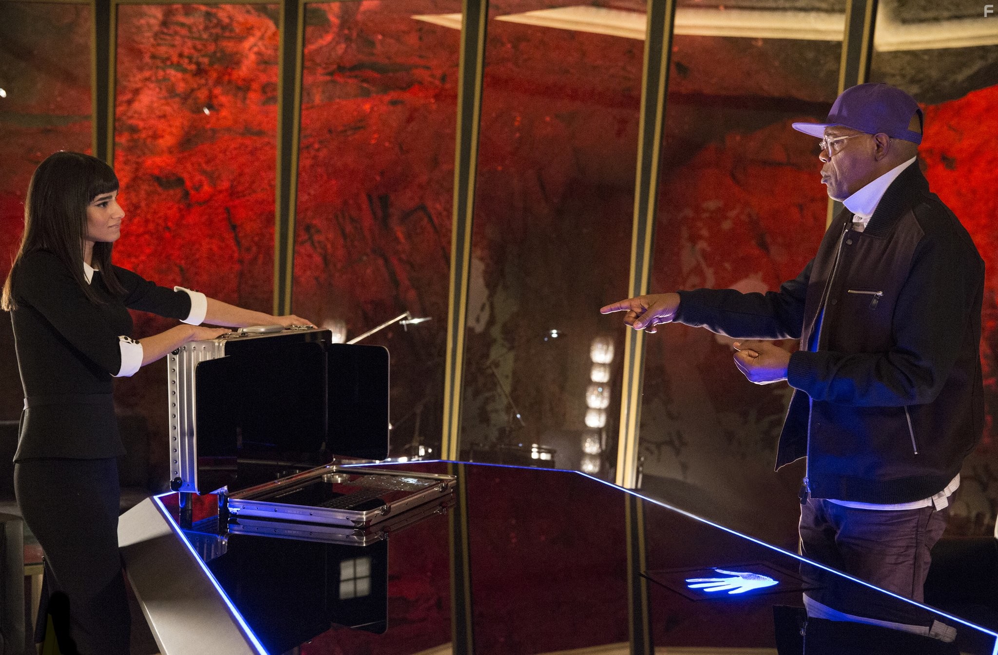 Samuel L. Jackson and Sofia Boutella in Kingsman: Секретная служба (2014)