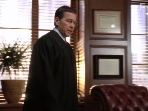 Tim Matheson in Акула (2006)