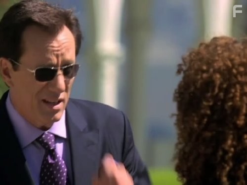 James Woods in Акула (2006)