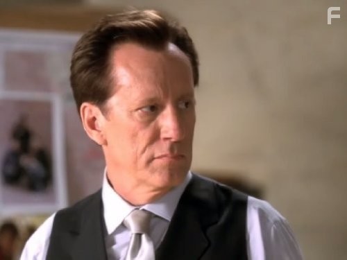 James Woods in Акула (2006)