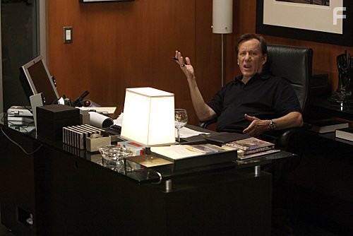 James Woods in Акула (2006)