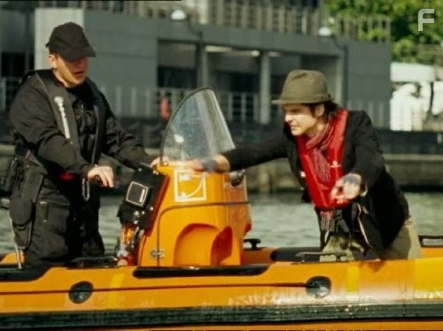 Портал юрского периода (2007)