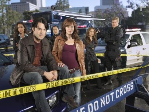 Raquel Alessi, Ron Livingston, Gina Torres, Jose Pablo Cantillo, and Rosemarie DeWitt in Переговорщики (2006)