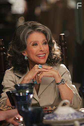 Rita Moreno in Cane (2007)
