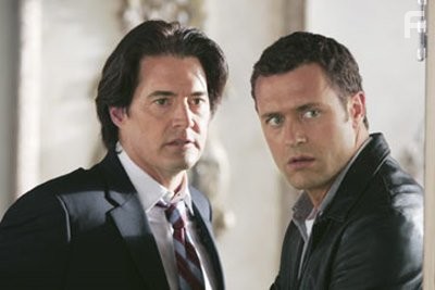 Kyle MacLachlan and Jason O'Mara in In Justice (2006)