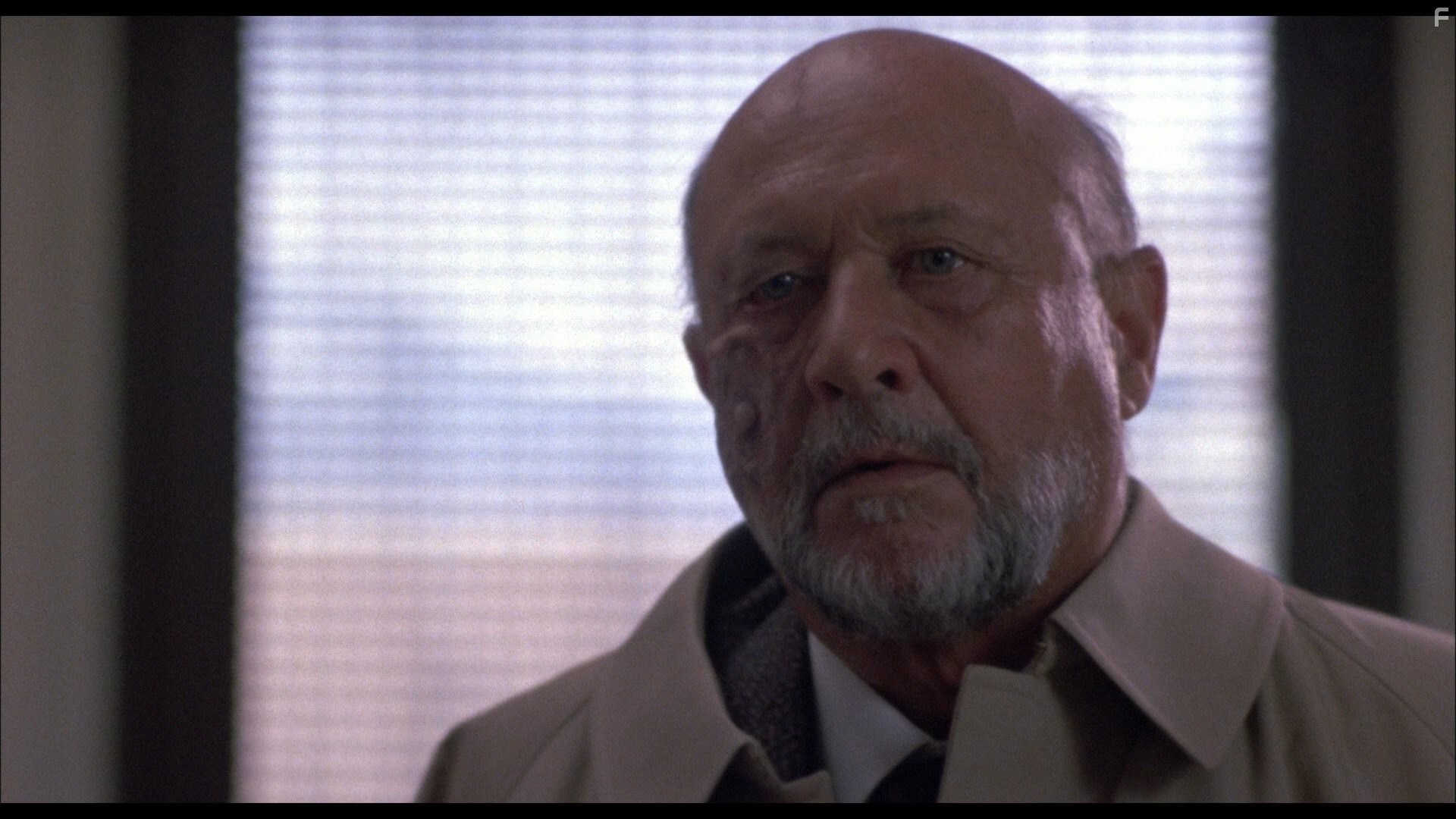 Donald Pleasence in Хэллоуин 4: Возвращение Майкла Майерса (1988)