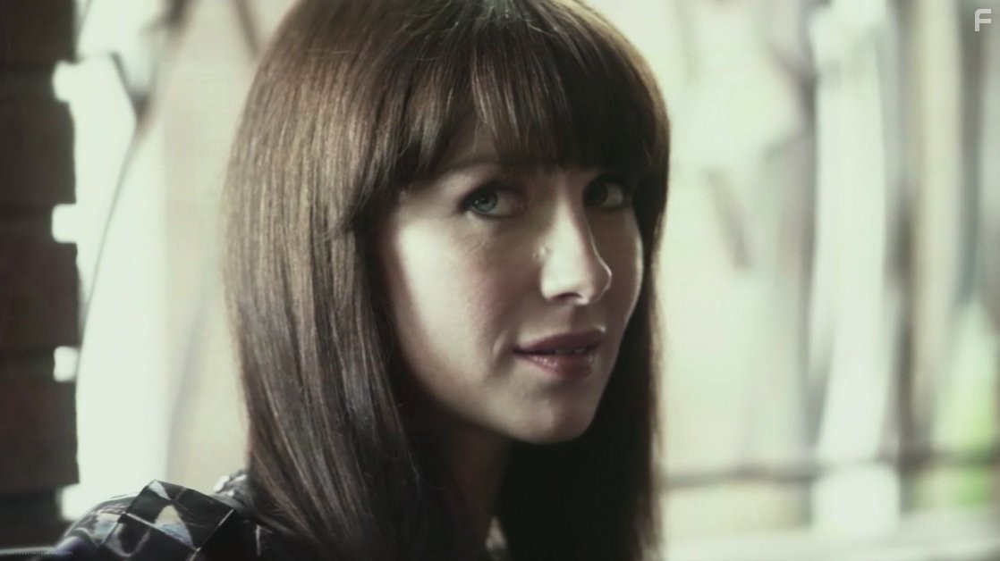 Одержимая (2013)