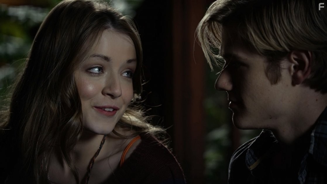 Sarah Bolger in Одержимая (2013)