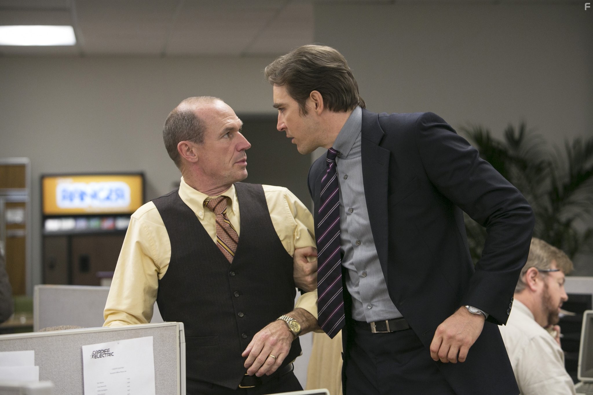 Toby Huss and Lee Pace in Остановись и гори (2014)