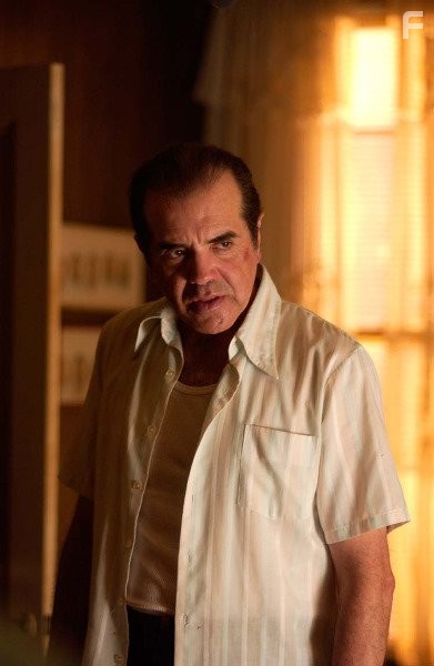 Chazz Palminteri in Как узнать своих святых (2006)