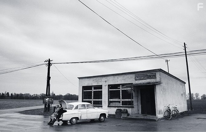 Agata Kulesza and Agata Trzebuchowska in Ида (2013)