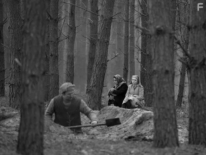 Agata Kulesza, Adam Szyszkowski, and Agata Trzebuchowska in Ида (2013)