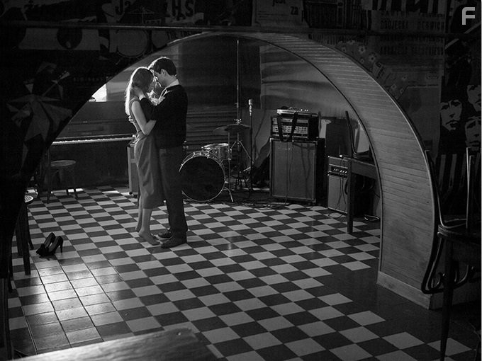 Dawid Ogrodnik and Agata Trzebuchowska in Ида (2013)