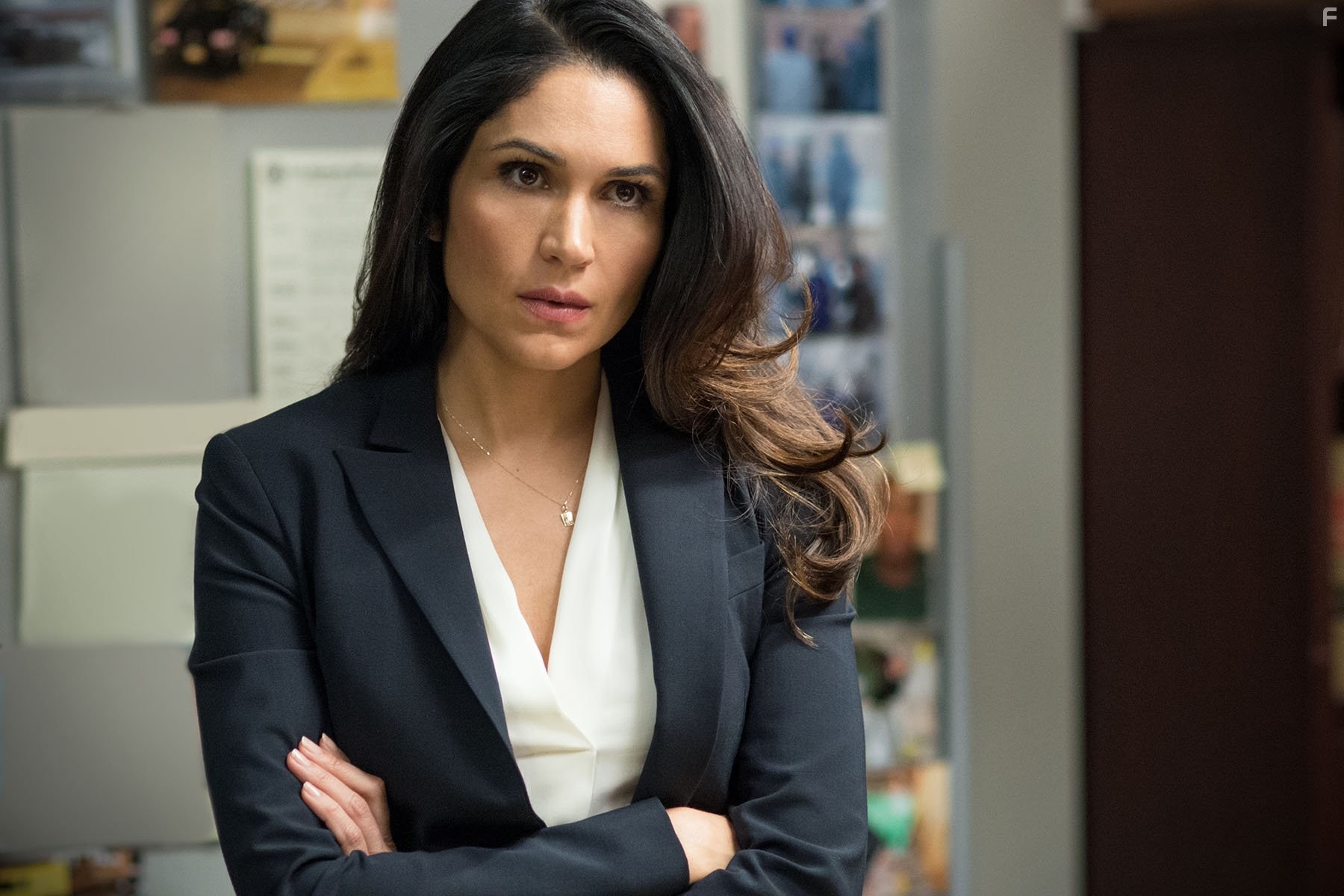 Lela Loren in Власть в ночном городе (2014)