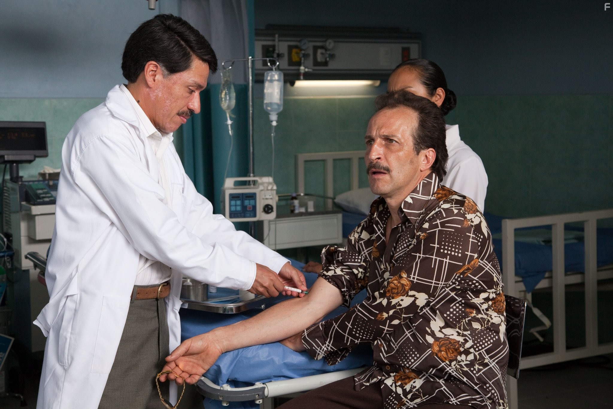 Daniel Gim?nez Cacho in 'Весёлые' каникулы (2012)