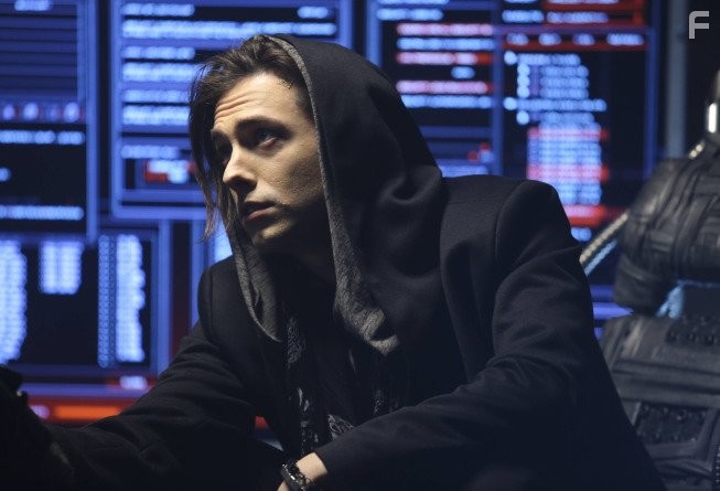 Reece Thompson in Почти человек (2013)