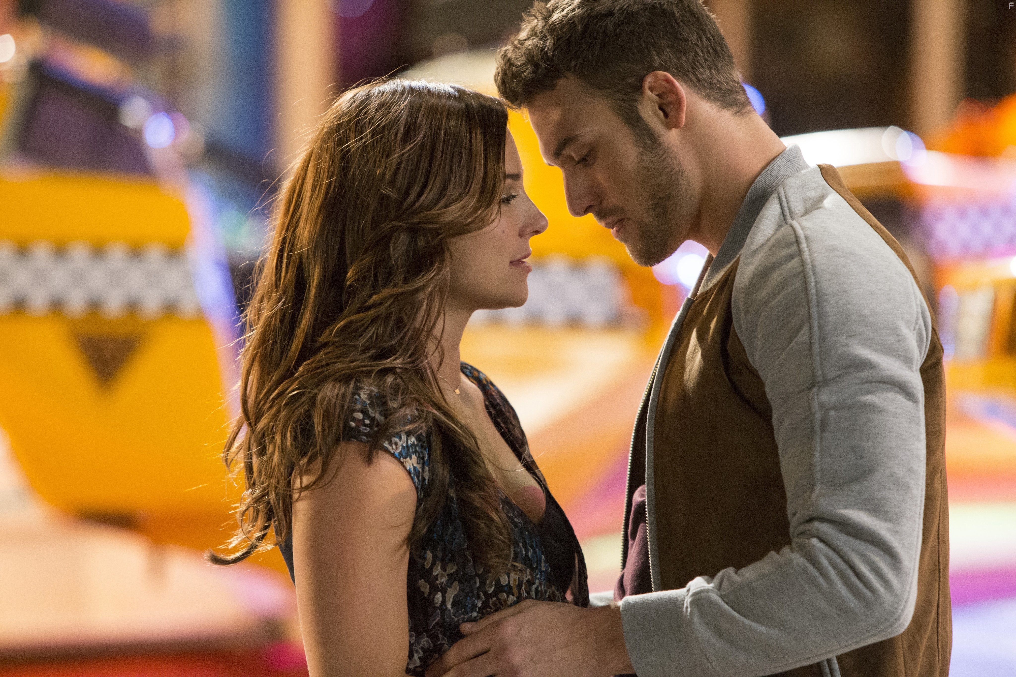 Briana Evigan and Ryan Guzman in Шаг вперёд: Всё или ничего (2014)