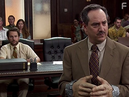 Charlie Day and Andrew Friedman in В Филадельфии всегда солнечно (2005)