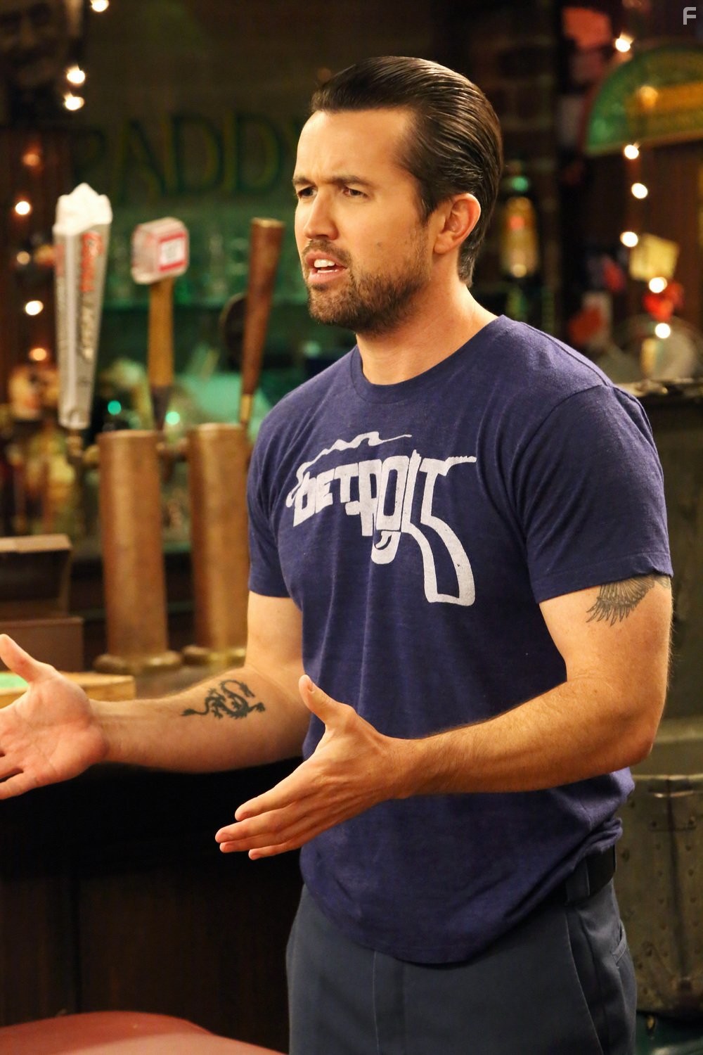 Rob McElhenney in В Филадельфии всегда солнечно (2005)