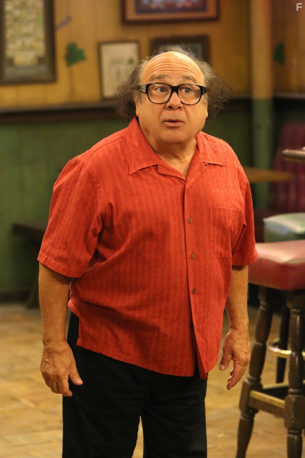 Danny DeVito in В Филадельфии всегда солнечно (2005)