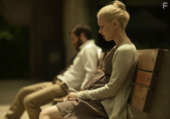 Sarah Gadon in Враг (2013)