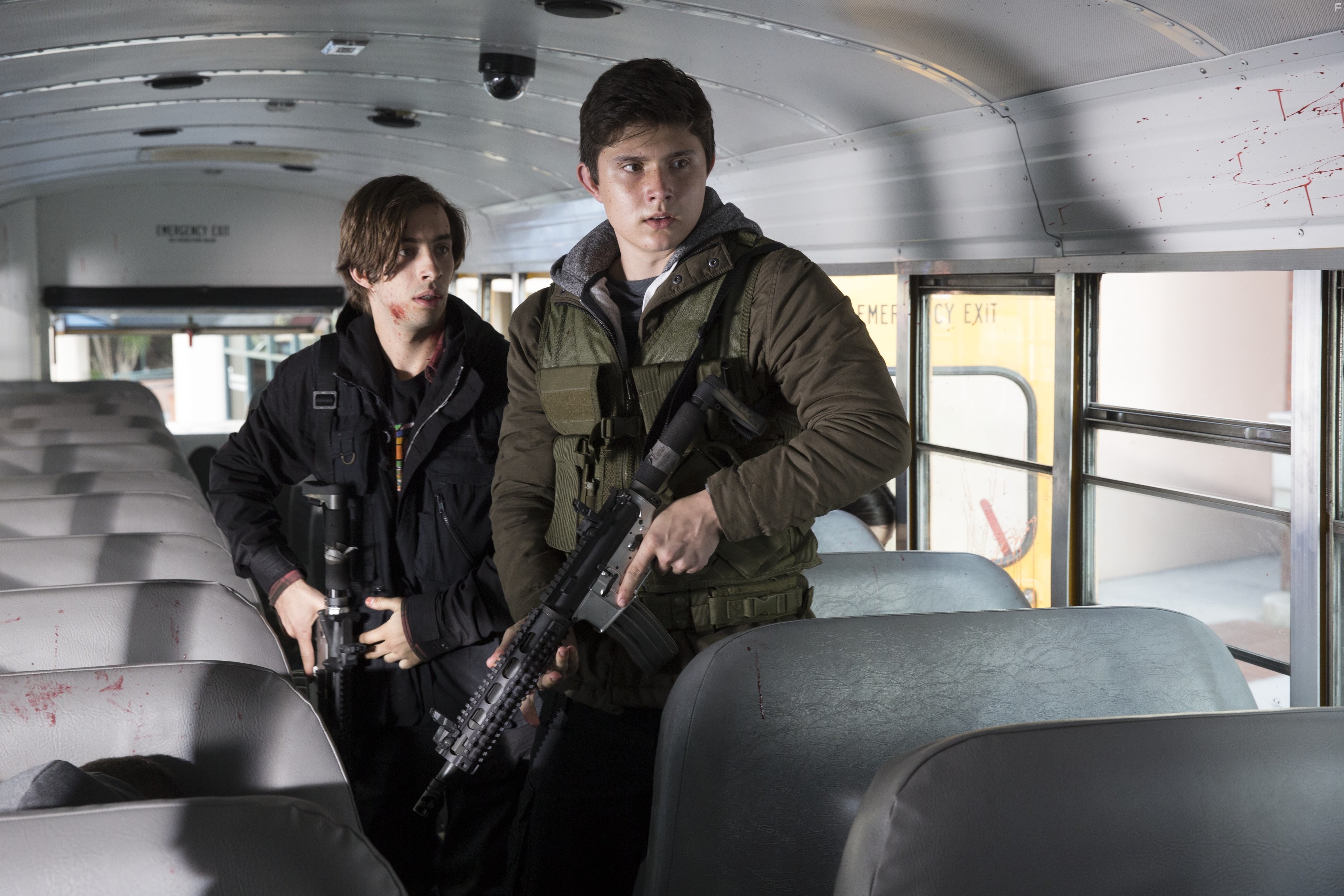 Jimmy Bennett and Mateus Ward in Убийство первой степени (2014)