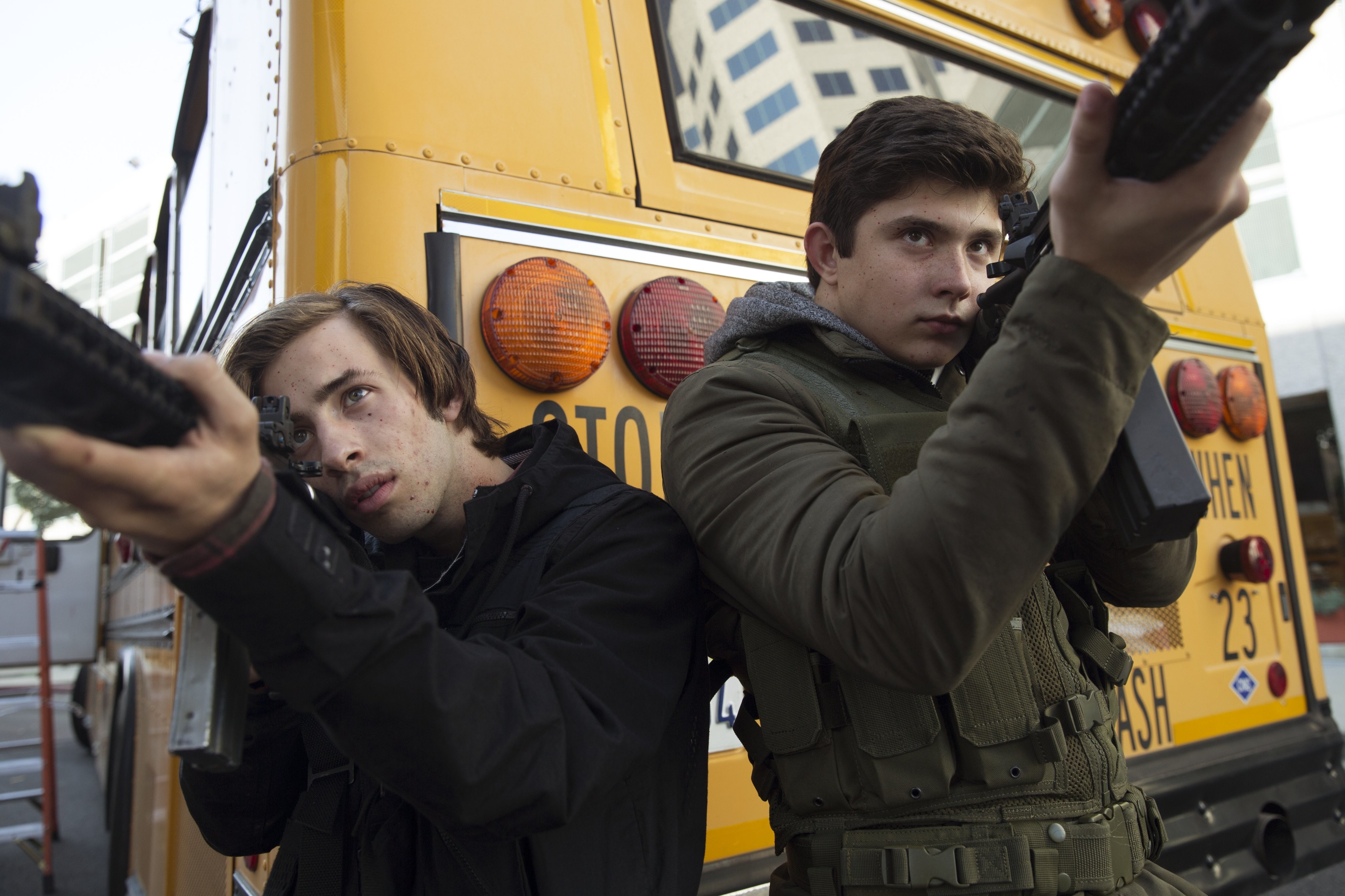 Jimmy Bennett and Mateus Ward in Убийство первой степени (2014)